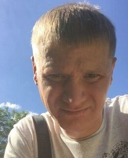 Дмитрий Глушков